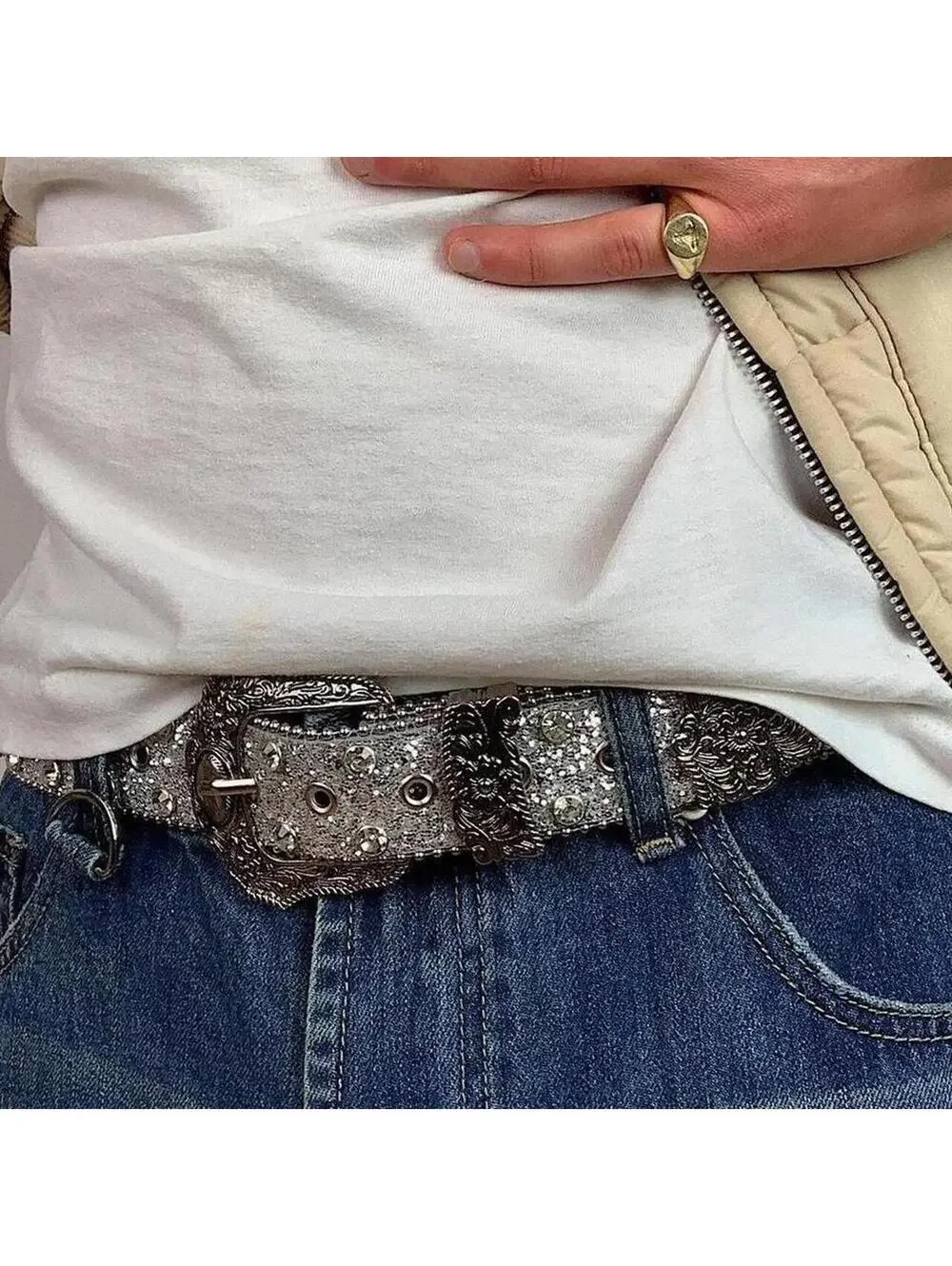 Cyber Y2k 2000s style rhinestone crystal grunge silver punk belt. Cool